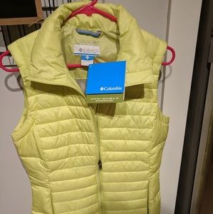 🆕 Columbia Puffer Vest - BRAND NEW!